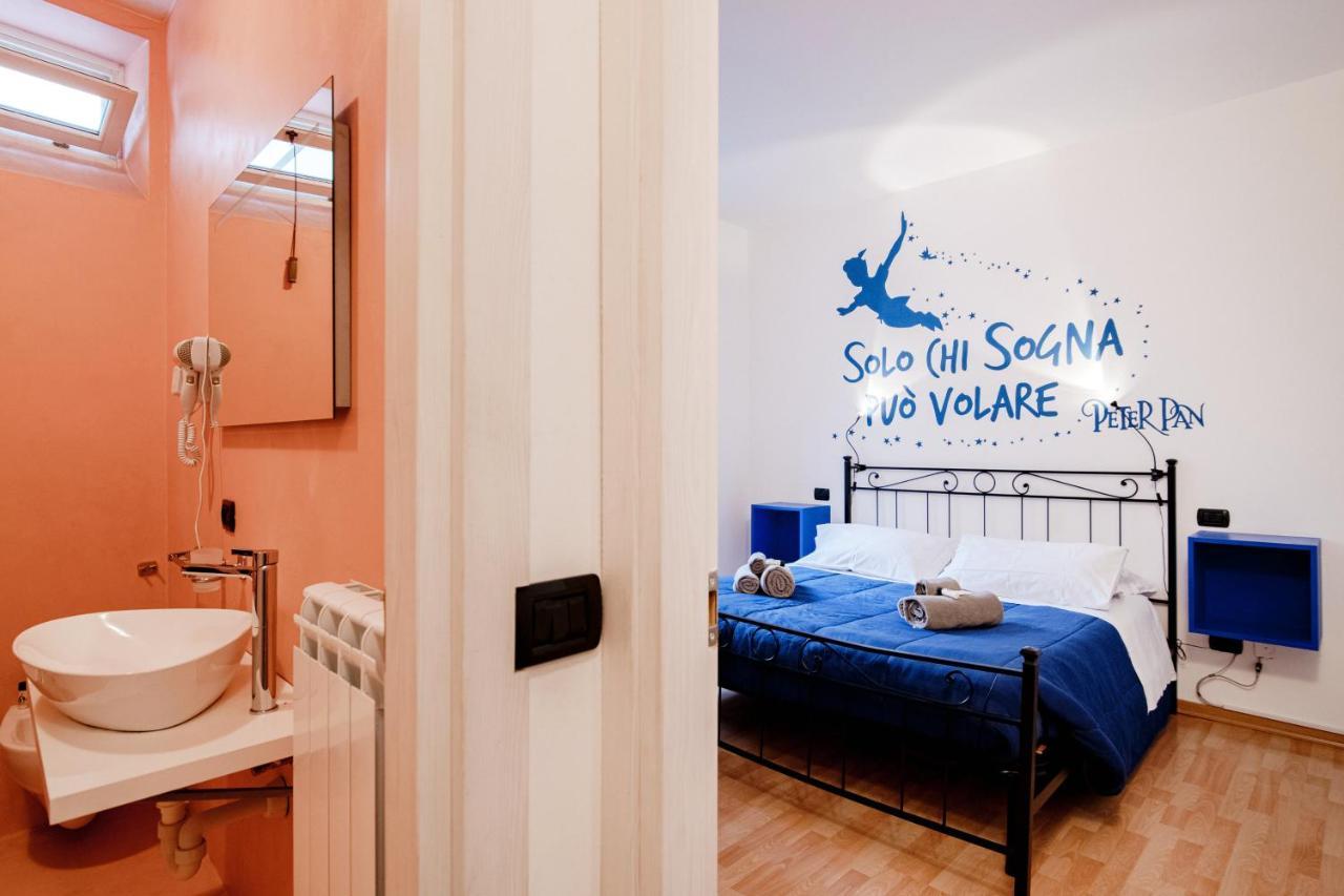 Blue Loft - The House Of Travelers Lägenhet Como Exteriör bild