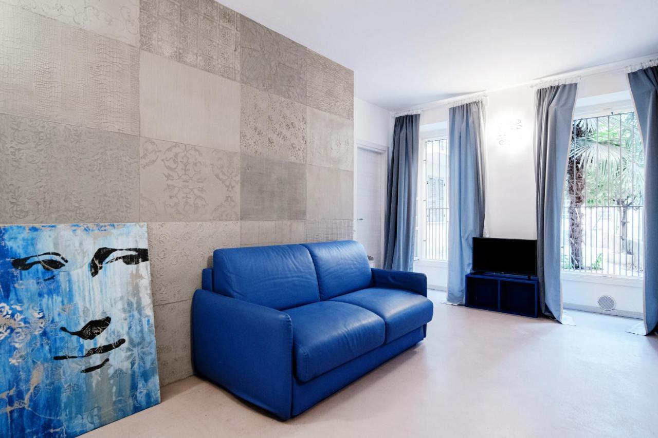 Blue Loft - The House Of Travelers Lägenhet Como Exteriör bild